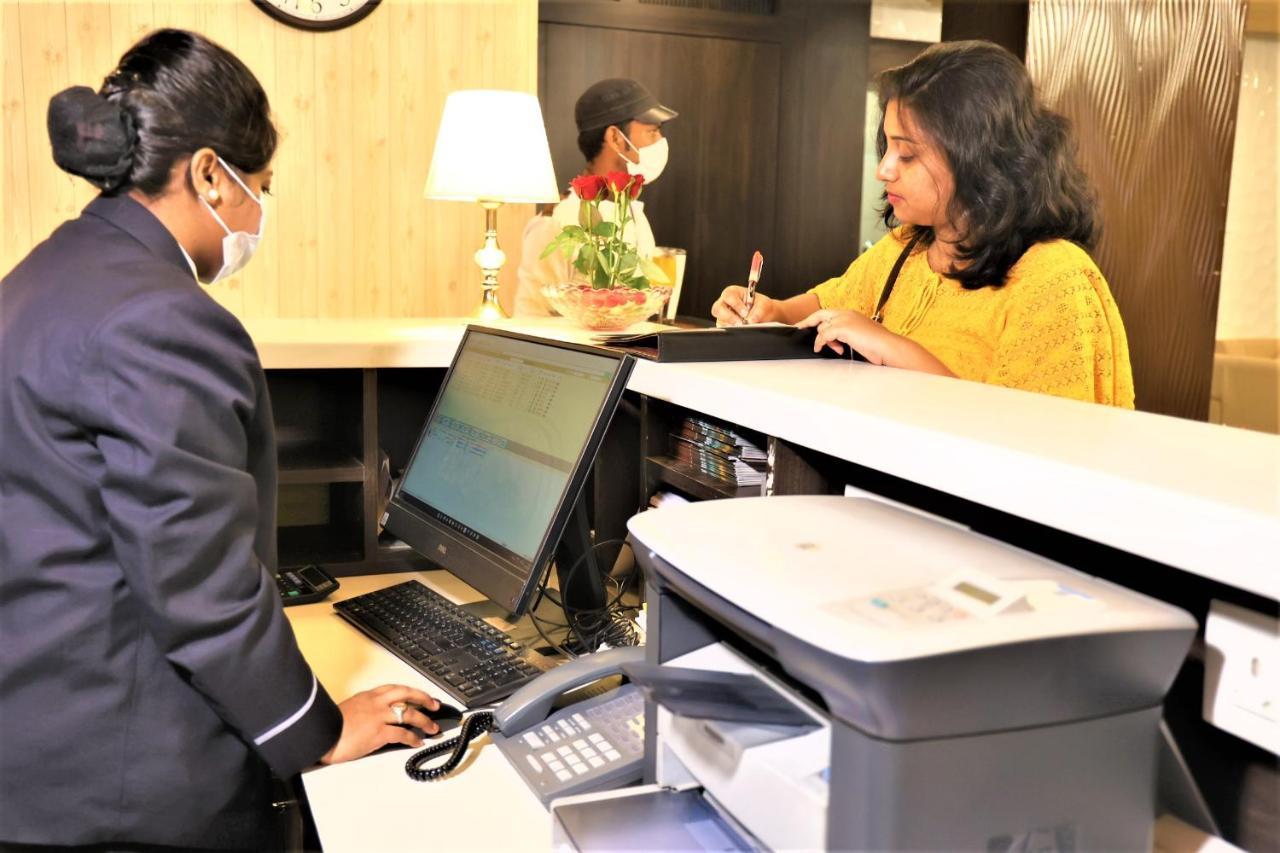 Hotel Sidh Vedantha باتنا المظهر الخارجي الصورة