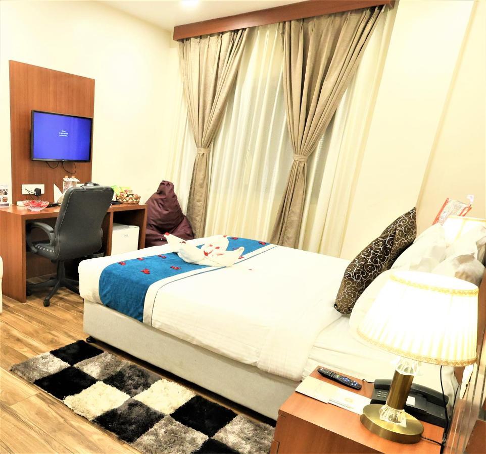 Hotel Sidh Vedantha باتنا المظهر الخارجي الصورة