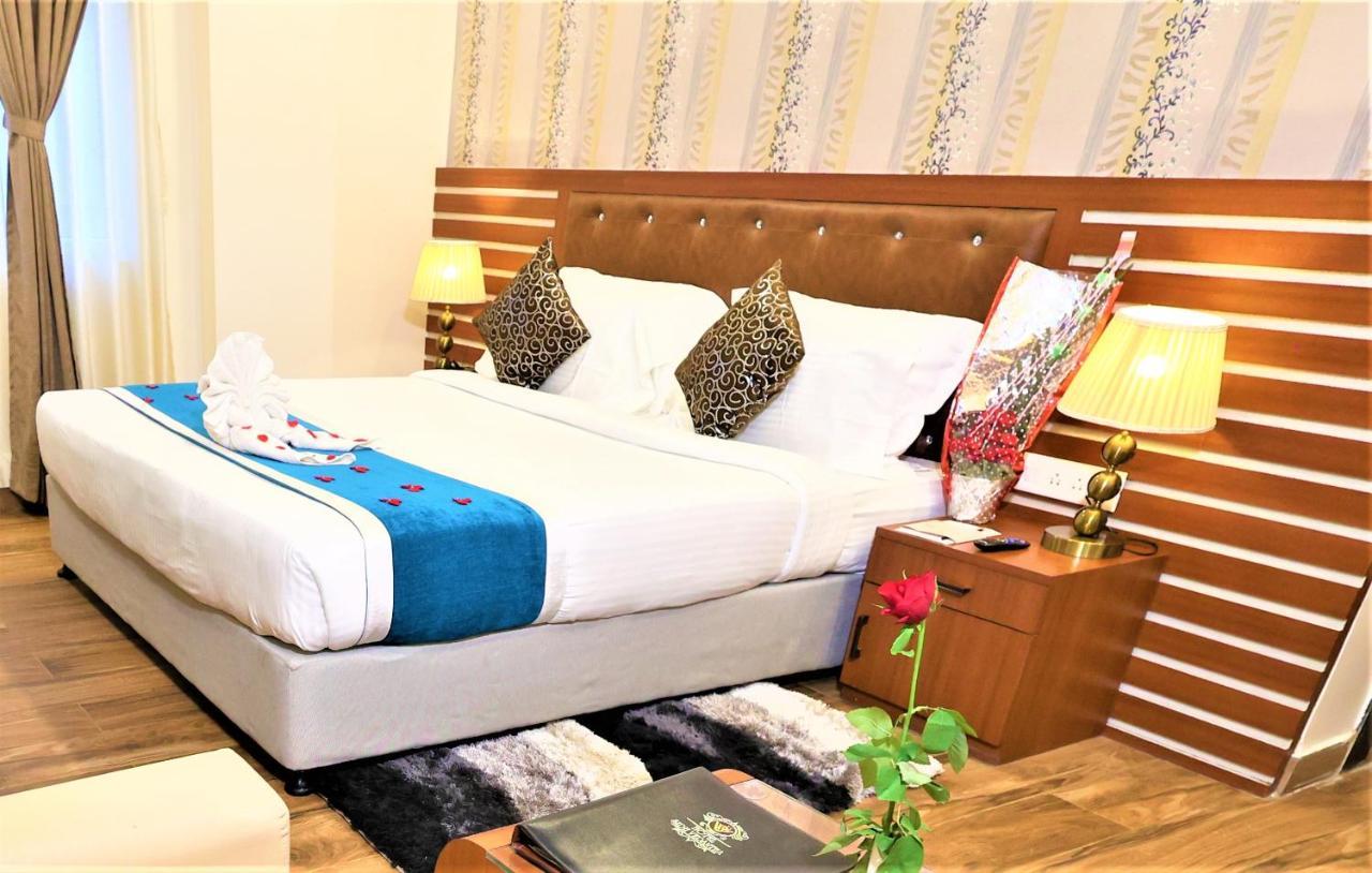 Hotel Sidh Vedantha باتنا المظهر الخارجي الصورة