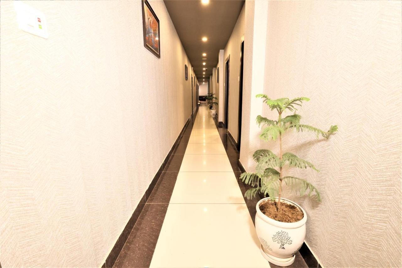 Hotel Sidh Vedantha باتنا المظهر الخارجي الصورة