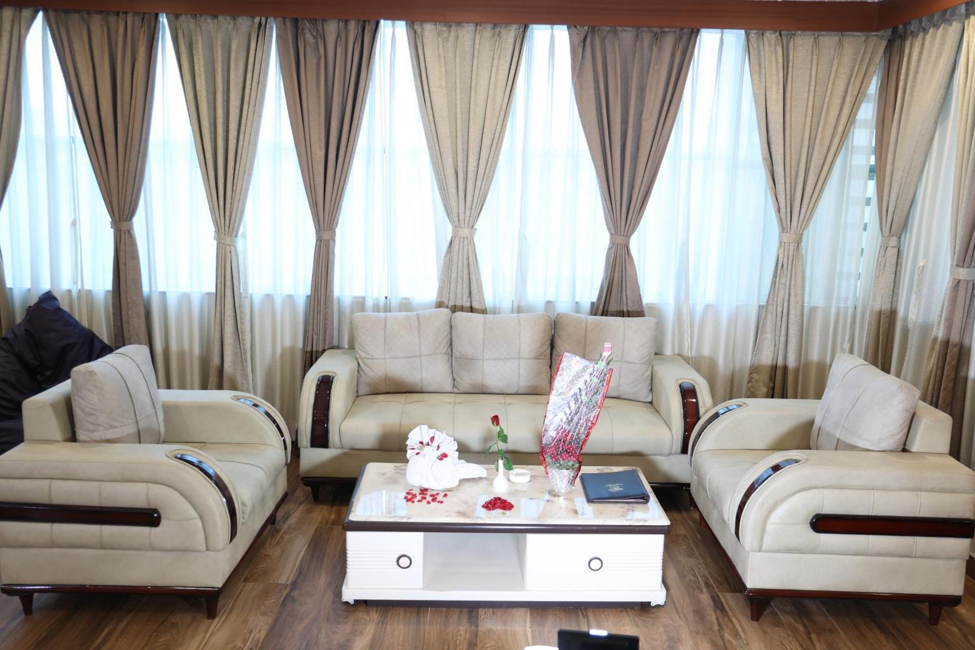 Hotel Sidh Vedantha باتنا المظهر الخارجي الصورة